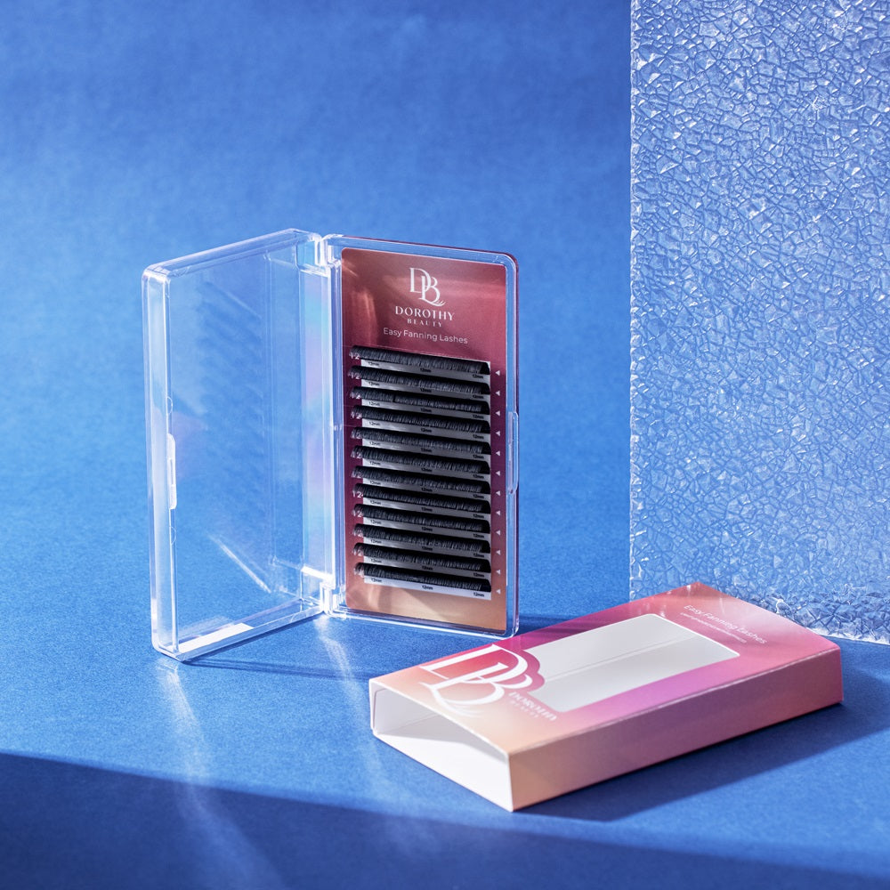 Easy Fanning Lashes